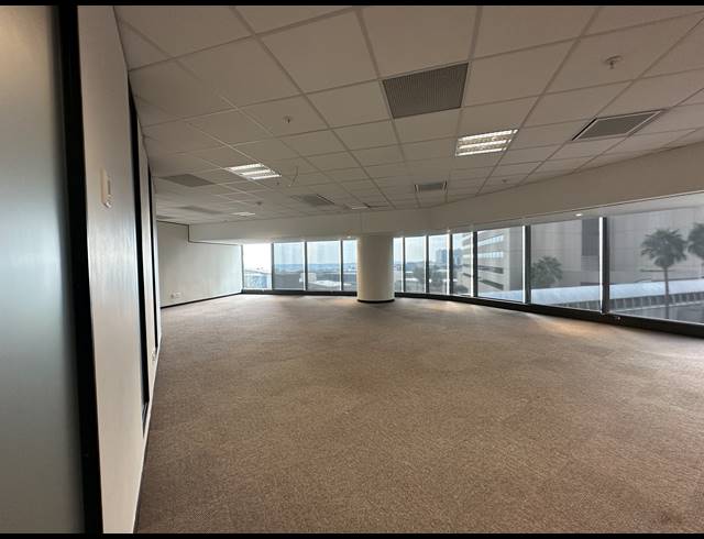 1,039M² OFFICE TO LET IN SANDTON CENTRAL